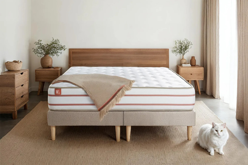 Pack lit complet 200x200 cm - Matelas + 2 Sommiers Beiges + 2 oreillers + Couette - Le Doux