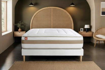 Pack lit complet 140x190 cm - Matelas + Sommier Blanc + 2 oreillers + Couette - Le Raffiné